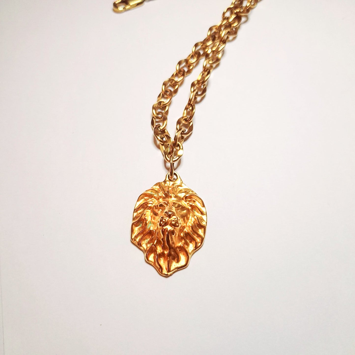 Lion Pendant - EviPsara