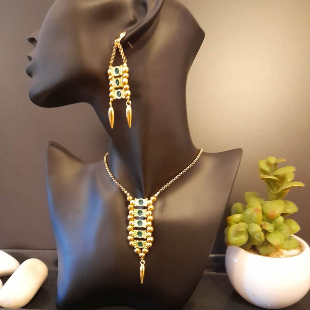 Nefertity Earrings - EviPsara