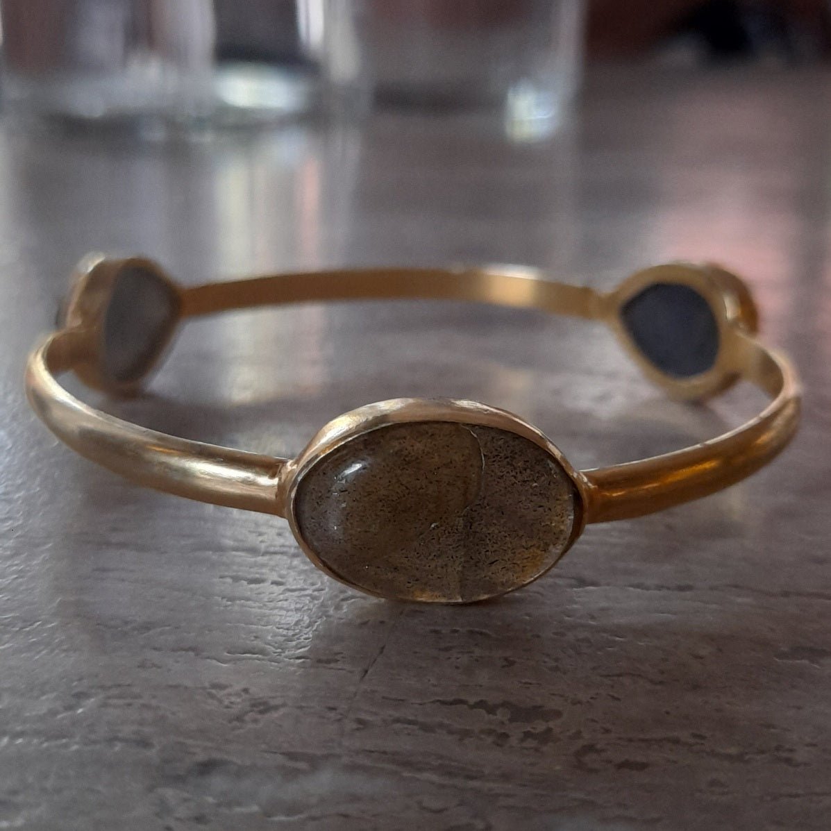 Oceaniss Labradorite Bangle - EviPsara